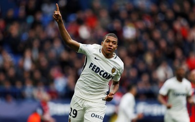 完美电竞精华-他们证明了团队足球的力量